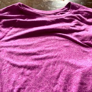 Magenta work out shirt